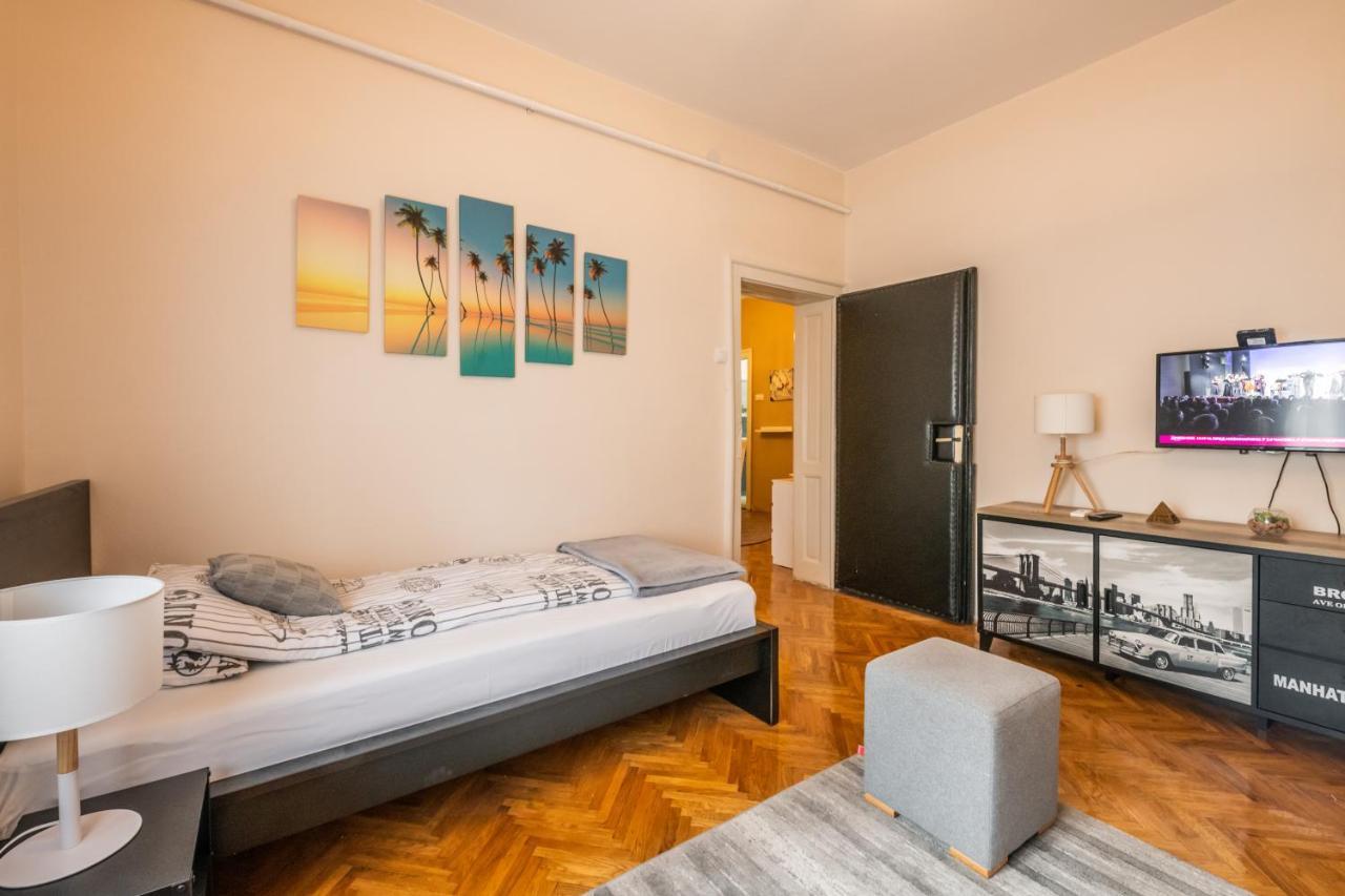 Neimar Apartment With Great Wi-Fi And Free Parking Belgrad Zewnętrze zdjęcie